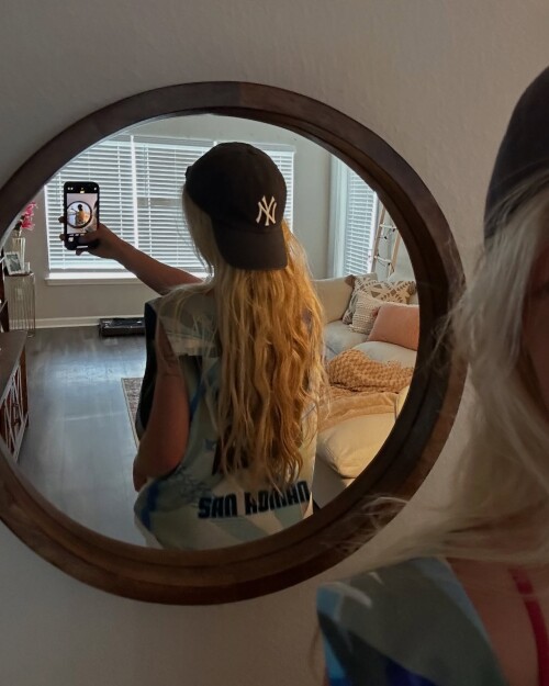 1613689dd8425279390bff