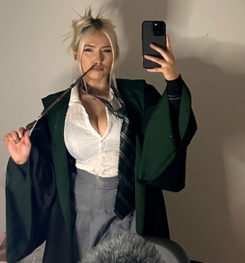 1619294269935845380 FnjjjVeakAAYg0m