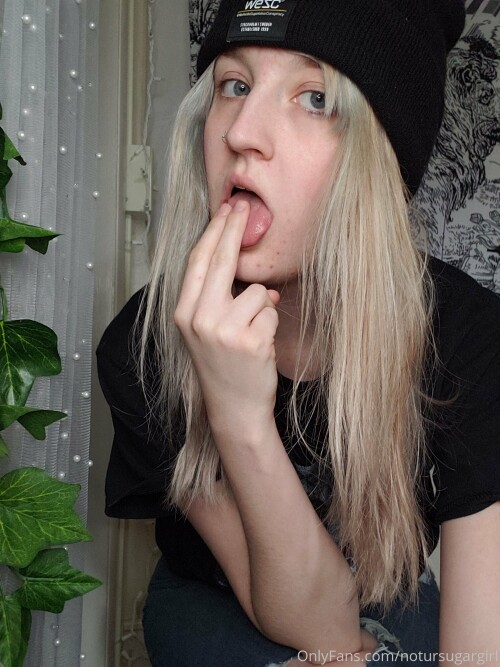 1620x2160 c00742dc4181b9d50a8c6921ec81b10dfba8e30ec29deb8f