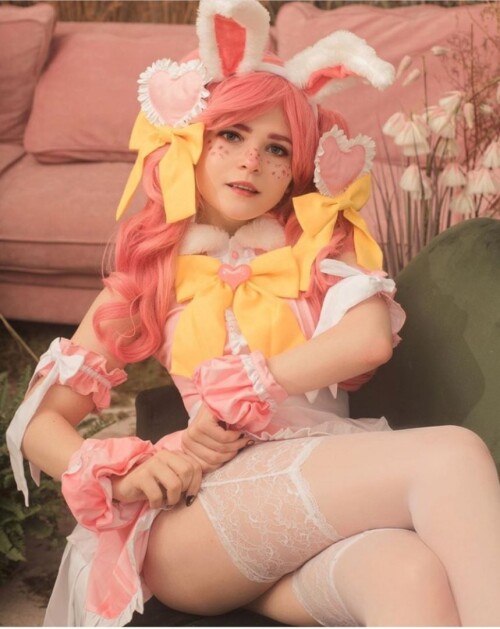 1643107527216000773e6a8ffb90dc