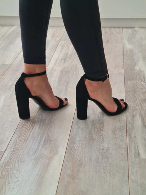 16470035788a422ba44d041380