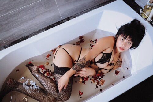 164c34de 0a27 45ef acbe 992656431bb821dafd9ea0e335c6