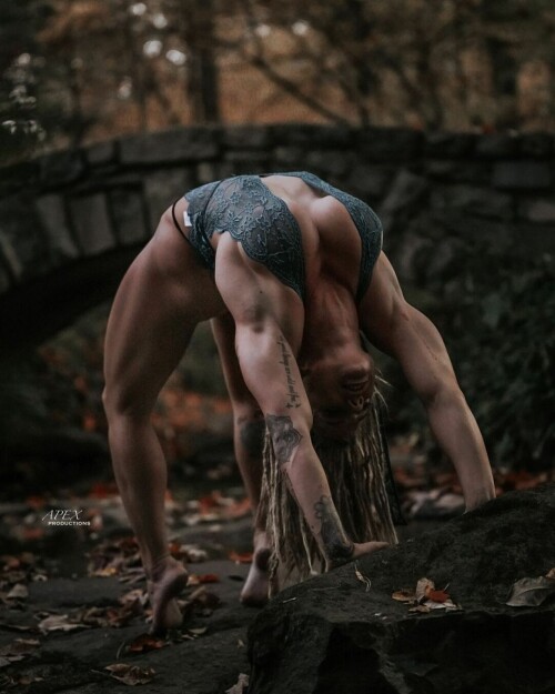 1676877 03vF503644be97fa70fc