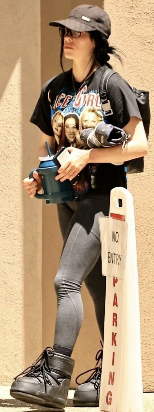 1687459772898cd02c5419dd38290