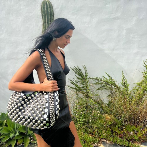 1693998618517a23b72ac94545b8e