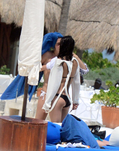 17 FUZVH6E9887a6c1f0ad6c38