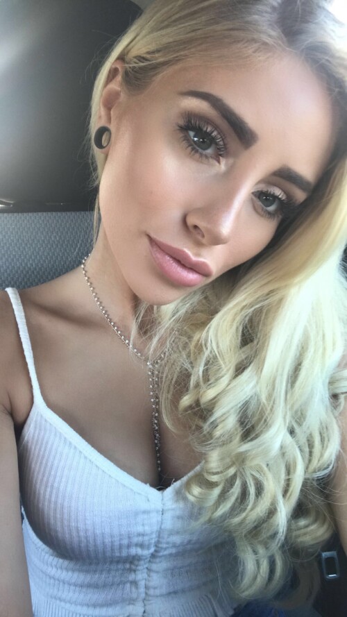 17 06 14 295541 01 Boobies 1242x22084319d63bf21d3d31