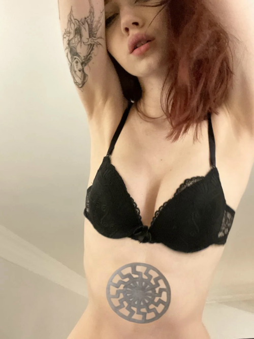 1725499648635759128aa6127df98