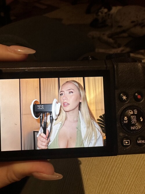 1726508927351939267 F XKtw bcAAeKRM388193fdaaea4fc2