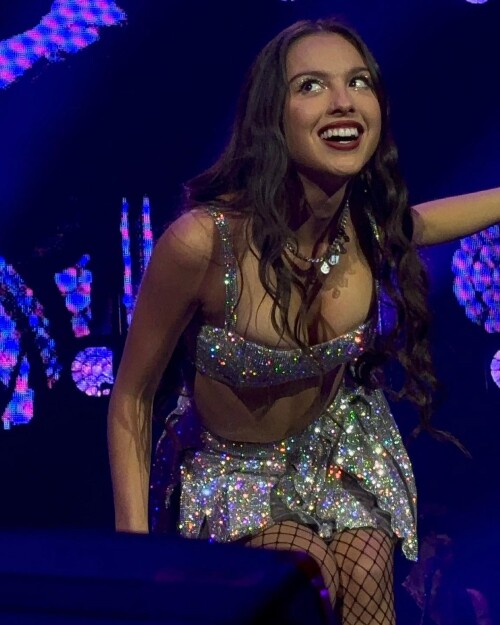 1729183739 3480967965627164262 488184576235d3ee0b097e15a7c