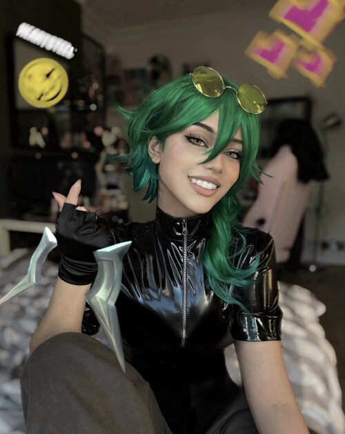 1729915681049620758 12e688a865968bdeb