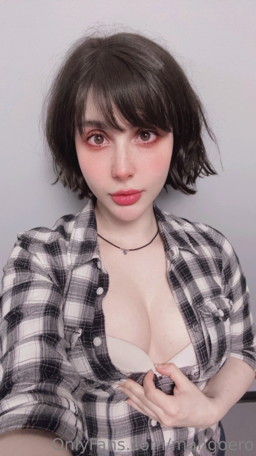 1736x3088_b9770b4f98144a9b0f3db4f0e3ed4300532d6d7dc2427916