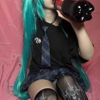 1736x3088_d1895f81ed4216722885a08c5830064f3af96542fb9a7b56