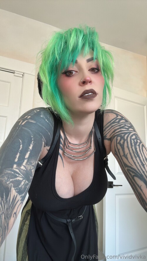 1736x3088 fba889da8a5cc78f1e233eba6afe835b6fca91654d993059