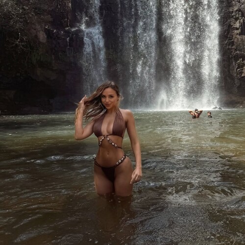 1740239047085e85de20cb7c97e93