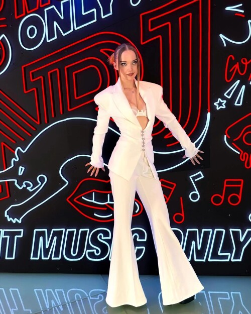 174179114288297caeccbbe974297