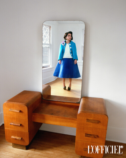 1744815832 isabela merced 3bce6bc5dba80928a