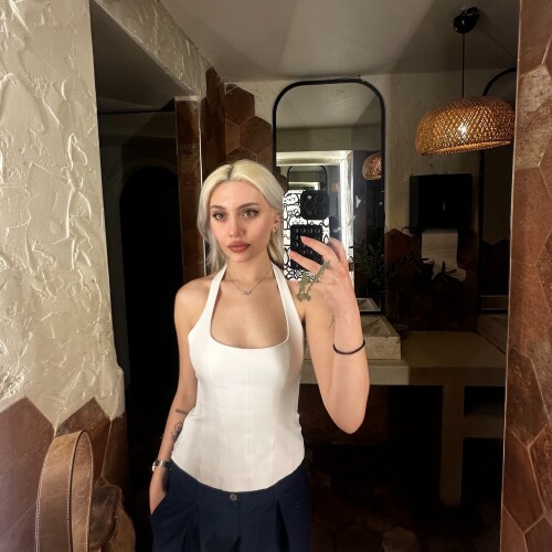 1745694872144b2f544ffee65de28