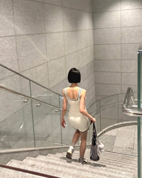 1756146742741c3e5bea7fab1aea4