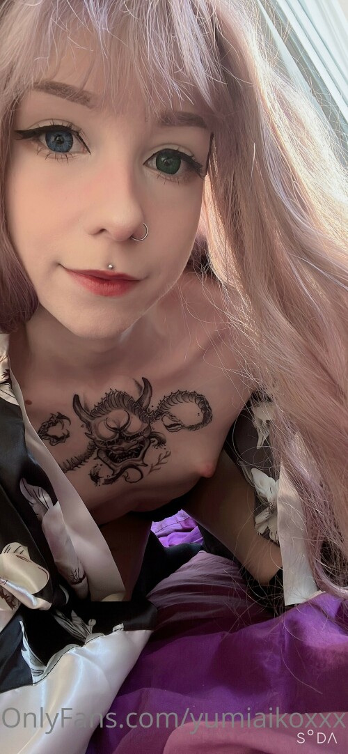 1774x3840 33fee72aee84503fe2ebcf53347882cd