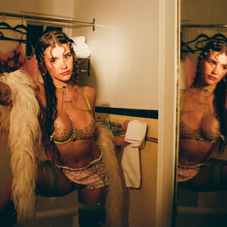 179711_005d93cf4a1fd7453f9