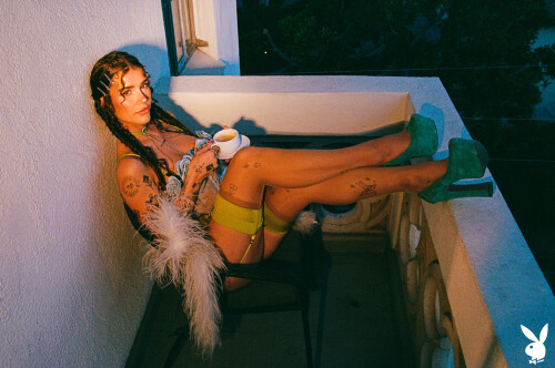 179711 0238a6eadbb642ec9f4