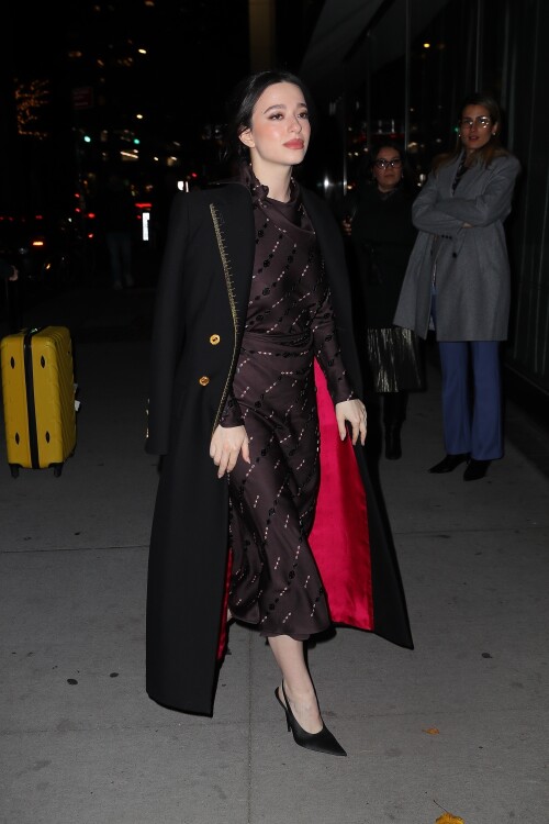 17MikeyMadison_04_12_24082ee393aae437de