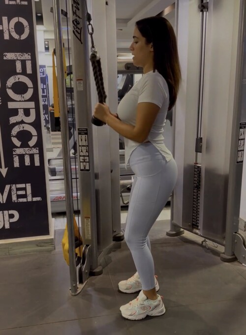 17w3hdo 02 925j4ygirk0c1e0de63bd2f2ebfef