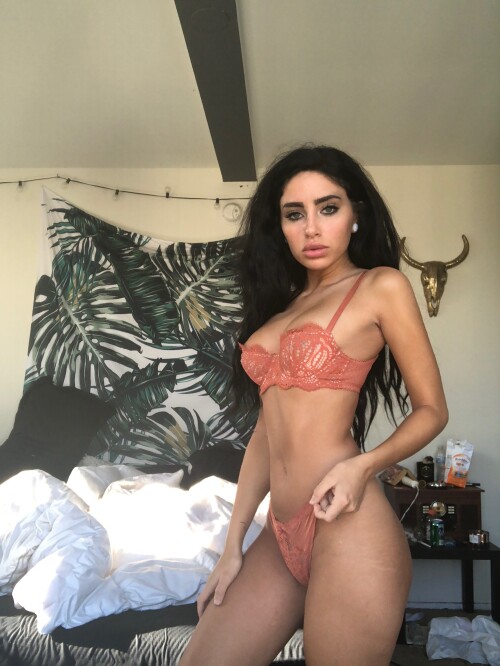 18 11 22 2463458 03 Sleep tightttt 2320x3088e17d0a517024c774