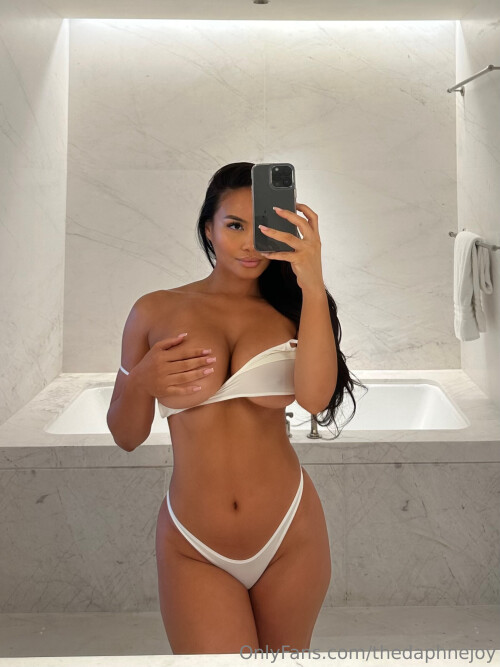 1801x2401 db60fc1edbf65889357bf0babbd77ea7fba0eeadbcc8e07d