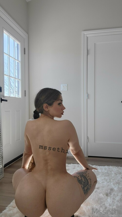 1808x3216 294d6f4709b6bf6fd20a9b14e01883a9