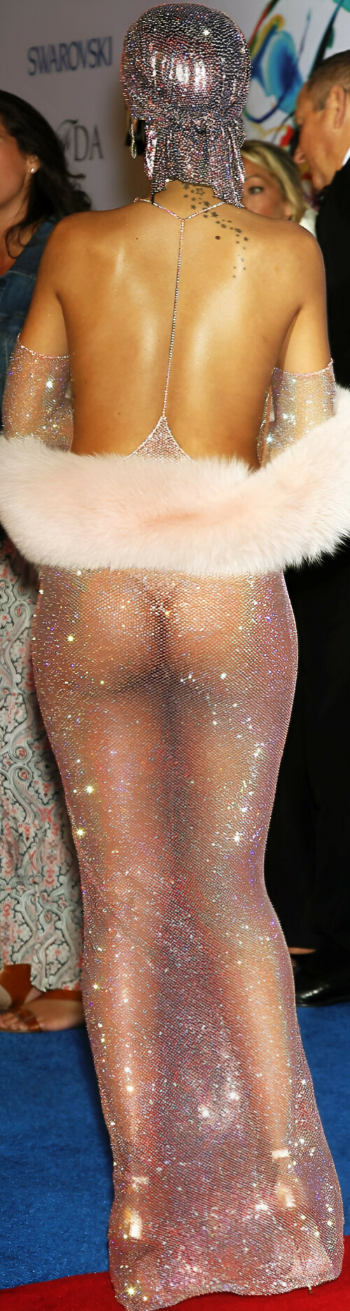 180F3388 AE4F 4A53 B0C6 89EFA73F9821