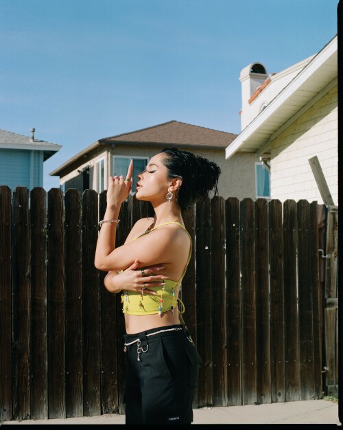 180 FLAUNT MAGAZINE FLAUNT.COM WEW COVER BECKY G2