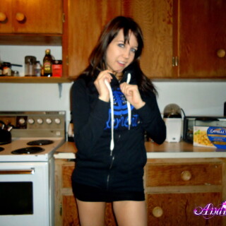 181-02-lga93229790413d7d5