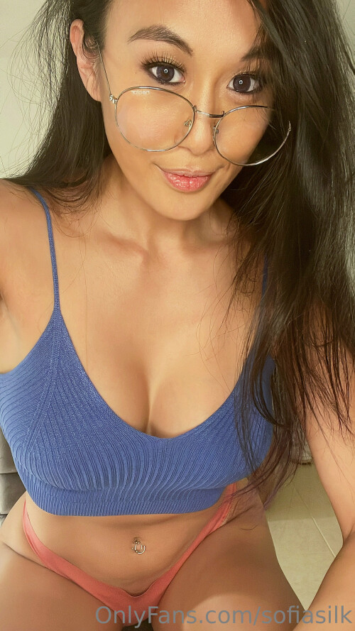 1836x3264 0762d46a196898de1e5f2c11828c966d