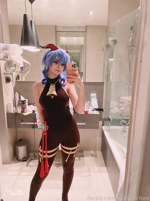 18 Ganyu 1815733422a6b85199