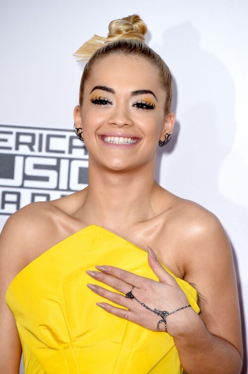 19 G5OFx1Adb5628d012fbc4ed