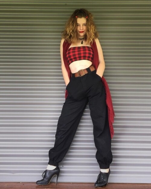 19 OhOC1tN6690150fd9137b94