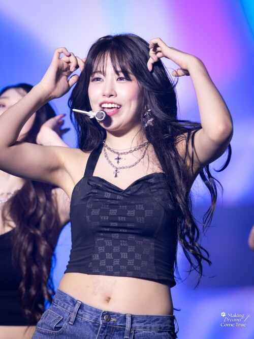 1908757475077279855 2579e423de6b4a47a