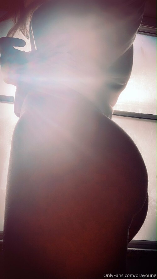 191122 14603117 Booty for your thoughts