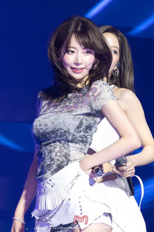 19136027632228762272775903d37ded329