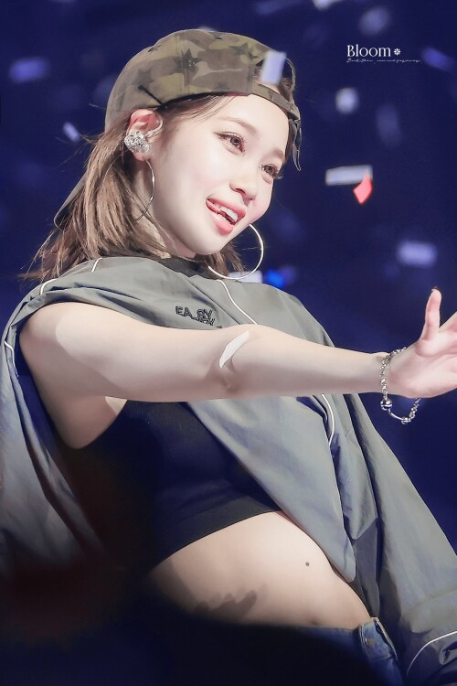 1914366207014396101 187bb0729eed594c2