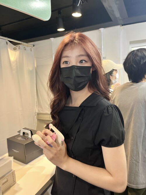 1919964484279451716 1380c011e7d456f59