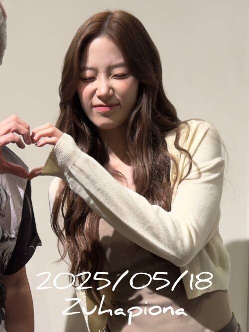 1924037317922377843 4a60b26bc7492df85