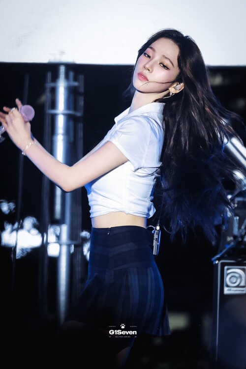 1925563962940432624 2b88e297c6d9ebab0