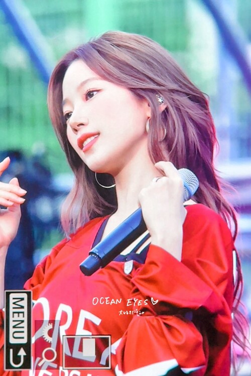 1926265329681945074 41d8b238bbc43d412