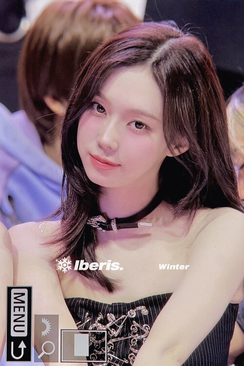 1927719697421627564 1d9ab630939ddc71e