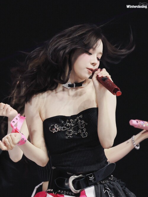 1927739076813213947 297b60f2e00171276