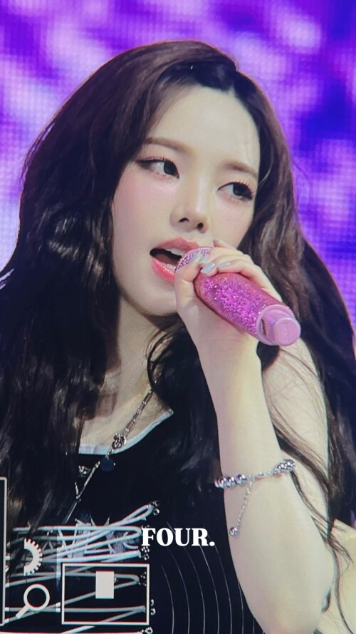 1927740654672662587 17ed4f5edfc5e06d5