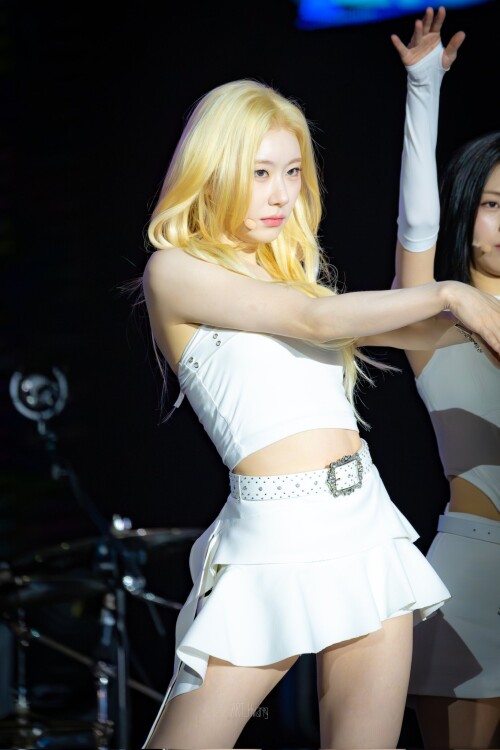 1930264908324843620 4870fb23d61307325